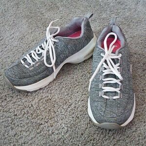 Skechers  gray Elite Flex Memory Foam  Sneakers Style  12294  Sz 9.5